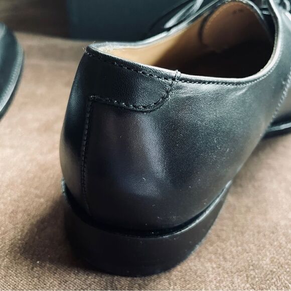 New in Box Loake Mens lace up brogues Made In England handmade 8 US 41 EUR - Picture 9 of 12